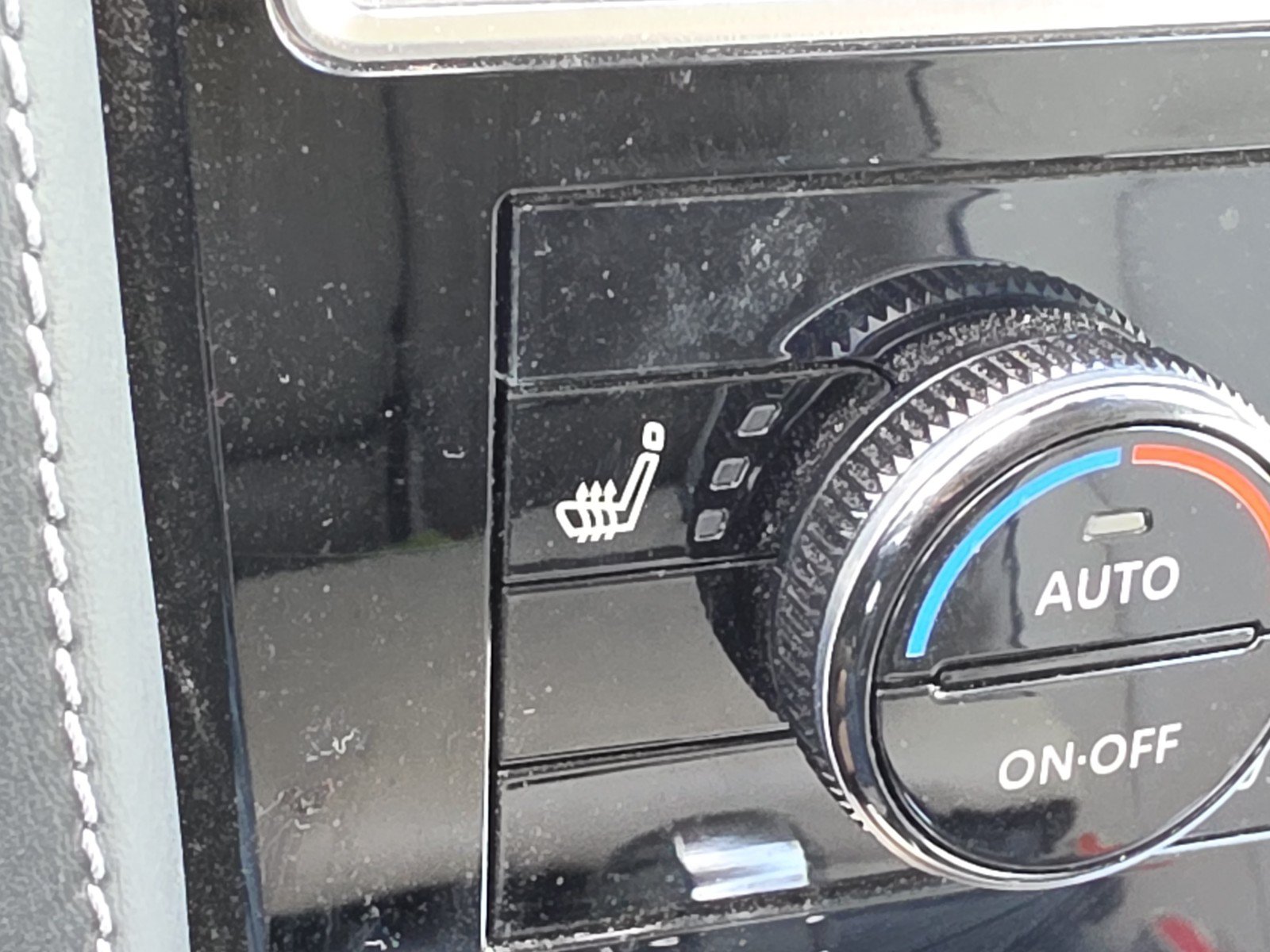 Used 2022 Nissan Armada SL RWD image 30