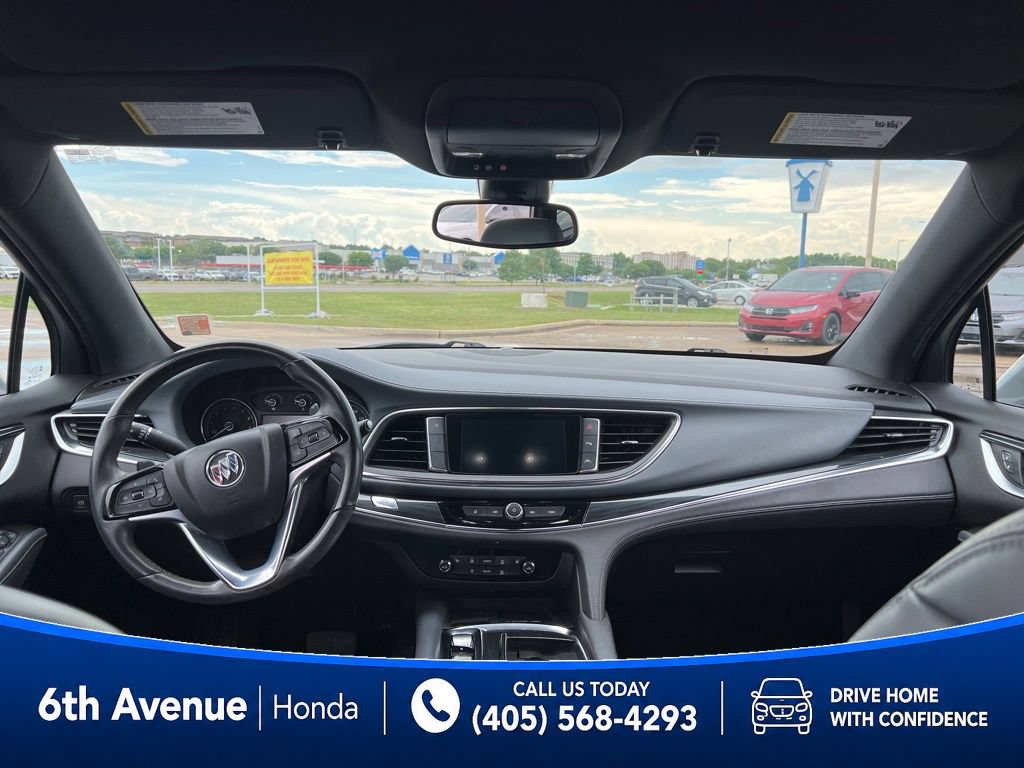 Used 2023 Buick Enclave Essence w/ Sport Touring Edition FWD image 25