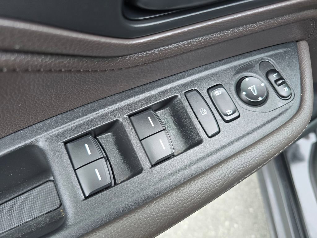 Used 2019 Honda Odyssey EX-L image 21