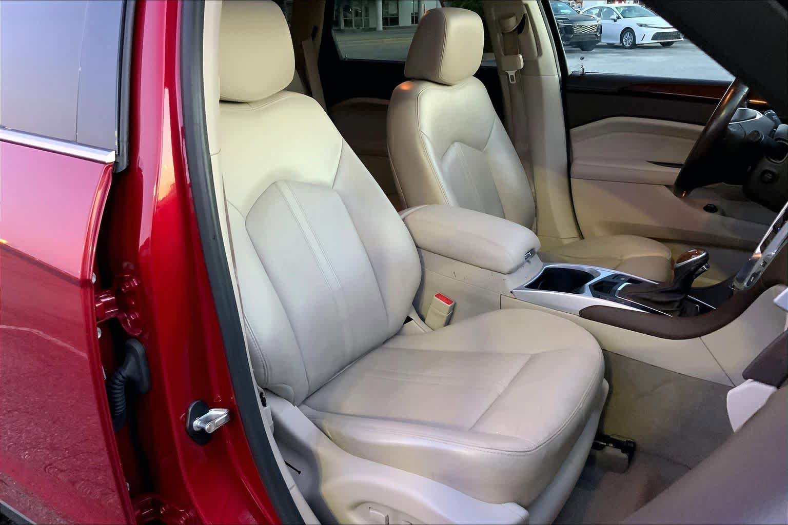 Used 2013 Cadillac SRX Performance FWD image 9