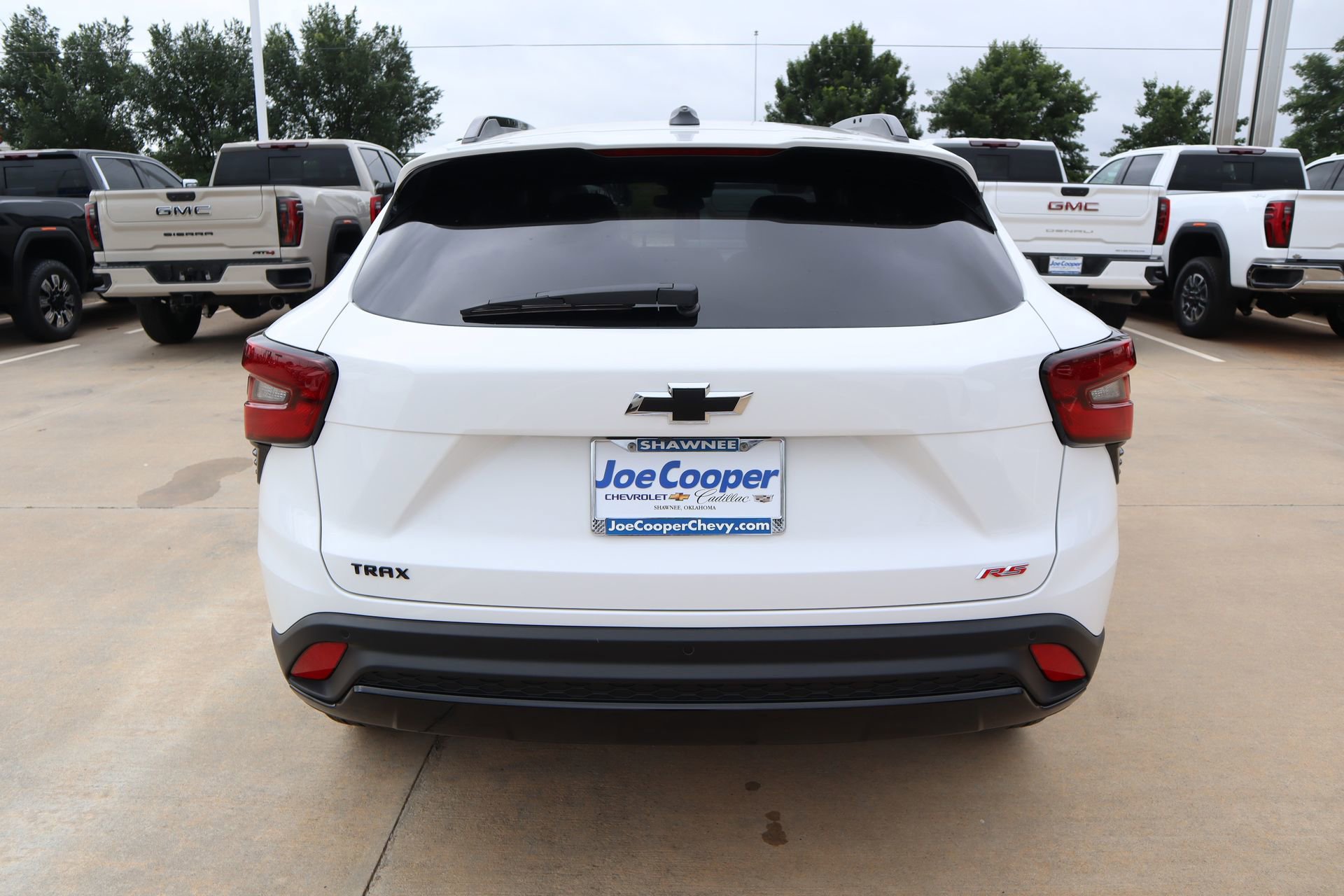 New 2026 Chevrolet Trax RS w/ Sunroof Package FWD image 25