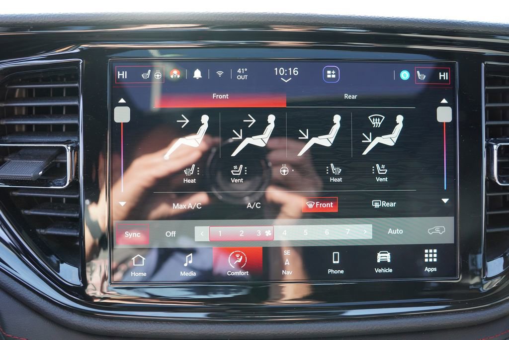 Certified 2023 Dodge Durango R/T w/ Tow 'N Go Package image 30