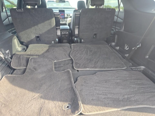 Used 2023 Ford Explorer ST w/ Equipment Group 401A AWD/4WD image 4