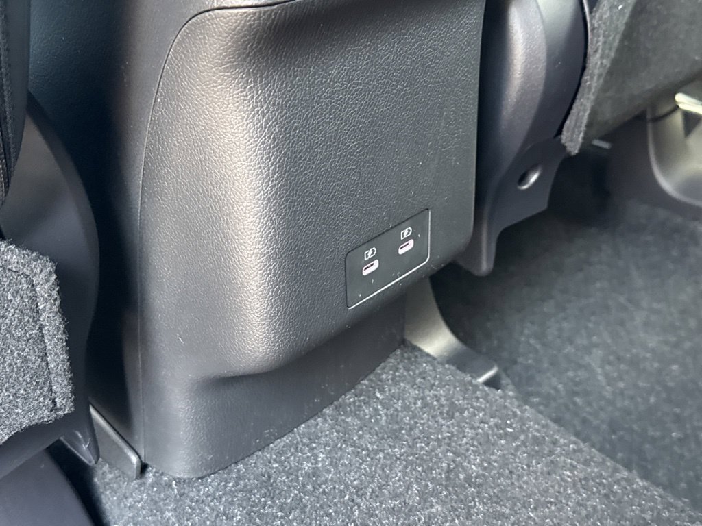 New 2027 Mitsubishi Outlander Sport SE FWD image 29