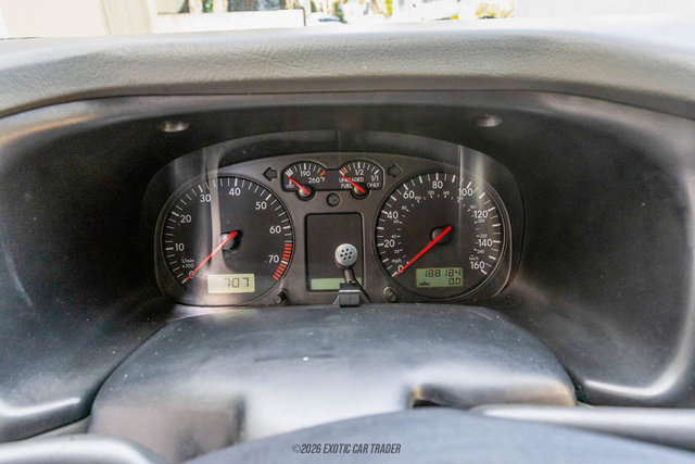 Used 2003 Volkswagen Eurovan MV FWD image 25