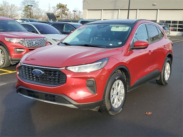 Certified 2023 Ford Escape Active w/ Tech Pack #2 image 2