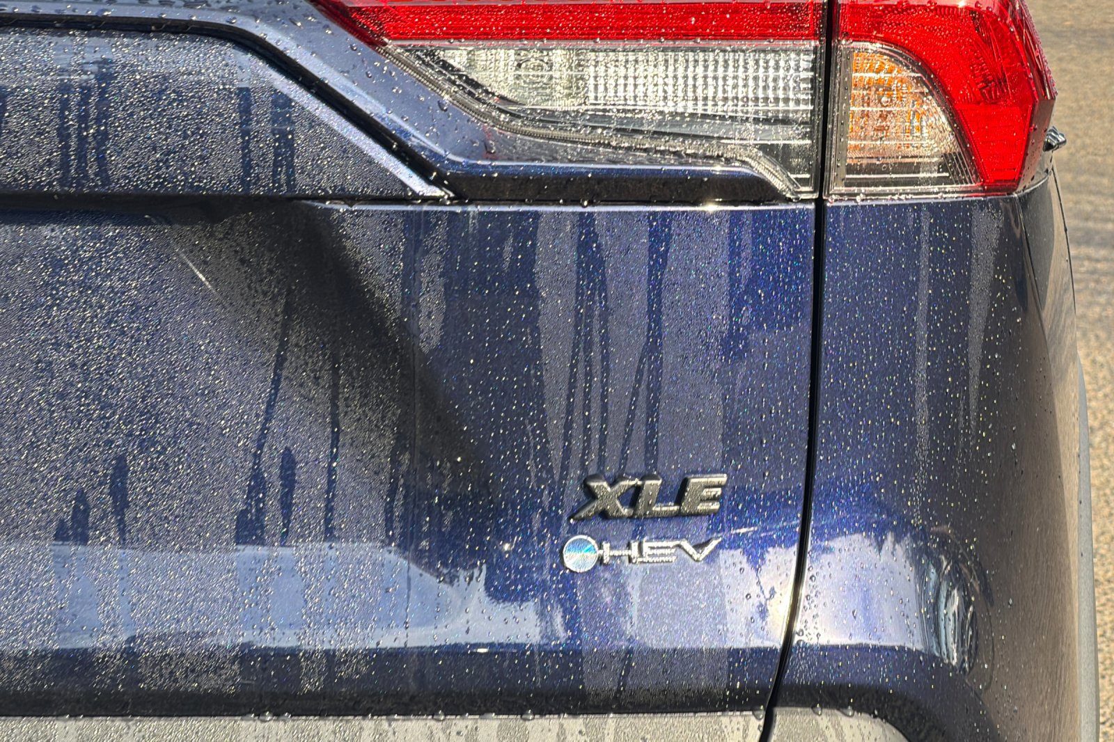 New 2025 Toyota RAV4 XLE w/ Convenience Package image 7