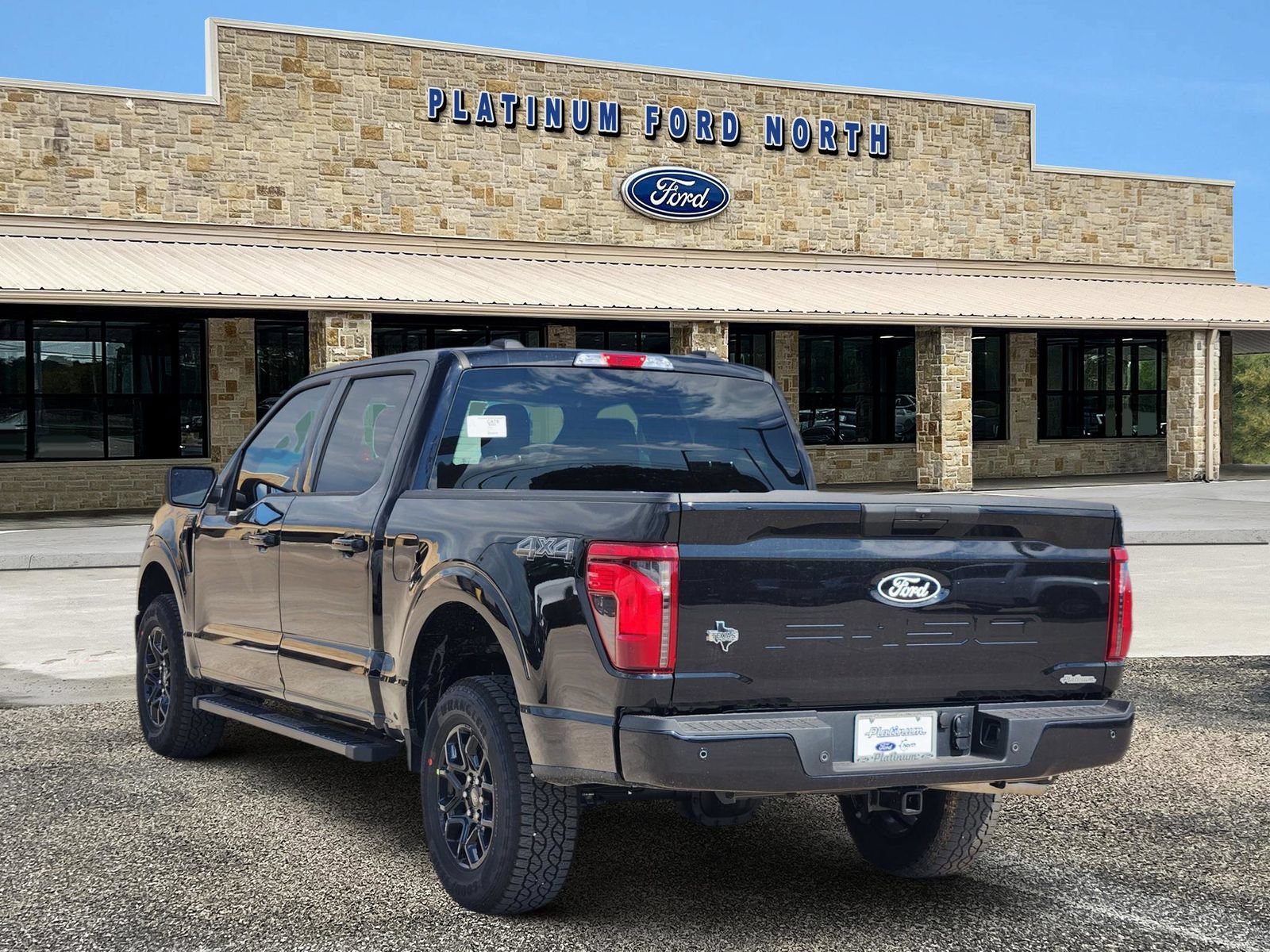 New 2026 Ford F150 XLT w/ XLT Black Appearance Package AWD/4WD image 4