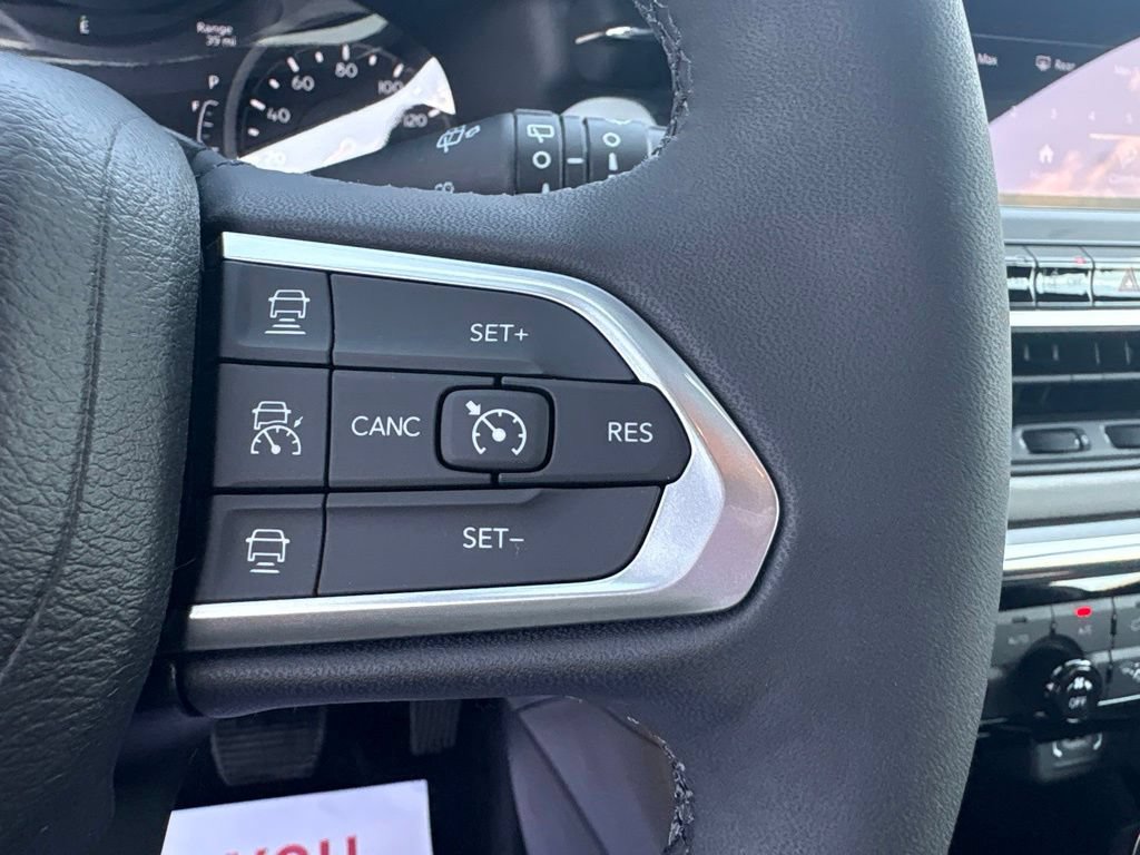 Certified 2023 Jeep Compass Limited AWD/4WD image 18