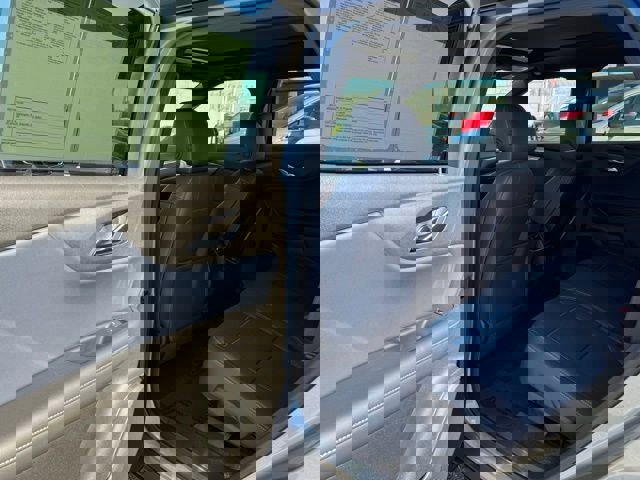 Used 2025 Chevrolet Blazer RS w/ Enhanced Convenience Package image 37