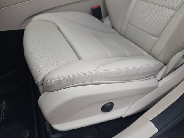 Used 2022 Mercedes-Benz GLC 300 4MATIC image 32