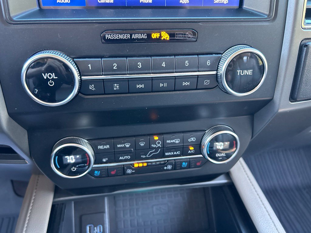 Used 2020 Ford Expedition Max XLT w/ Equipment Group 202A RWD image 36