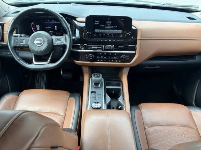 Certified 2022 Nissan Pathfinder Platinum w/ Cargo Package AWD/4WD image 38