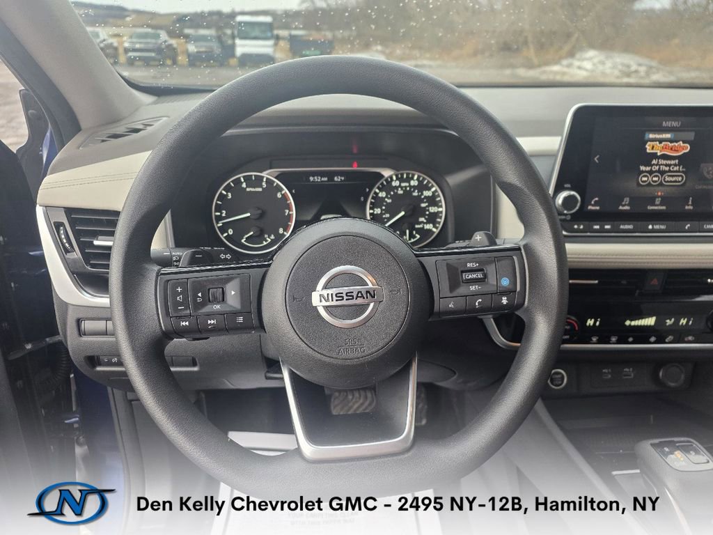 Used 2021 Nissan Rogue SV AWD/4WD image 4