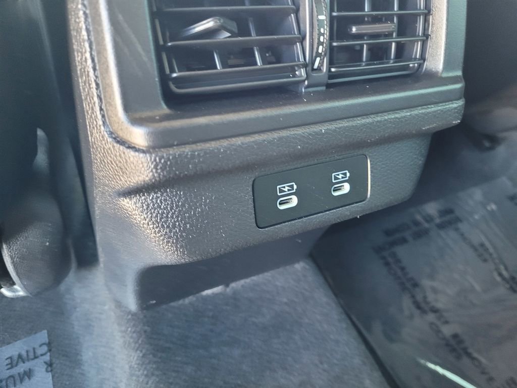 Used 2025 Honda Accord LX image 9