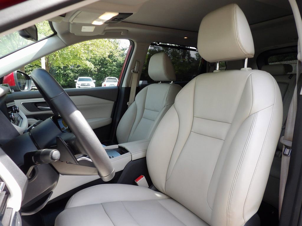 Used 2021 Nissan Rogue SL w/ Premium Package image 9