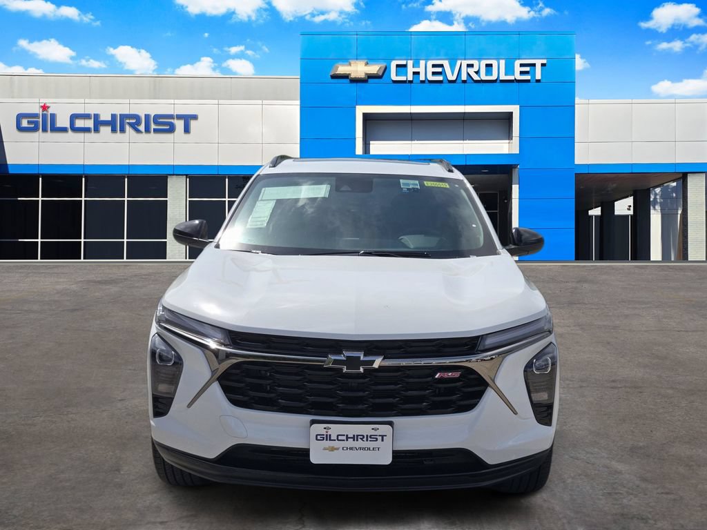 New 2026 Chevrolet Trax RS w/ Sunroof Package FWD image 2