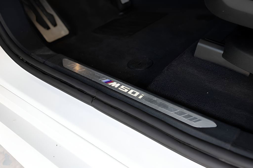 Used 2022 BMW X5 M50i w/ Executive Package AWD/4WD image 49