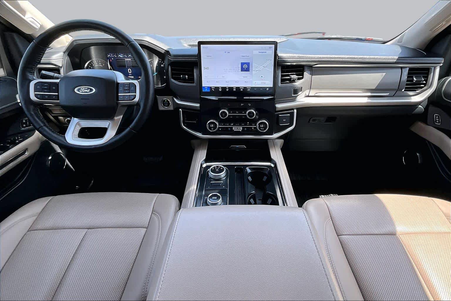 Used 2022 Ford Expedition XLT AWD/4WD image 15