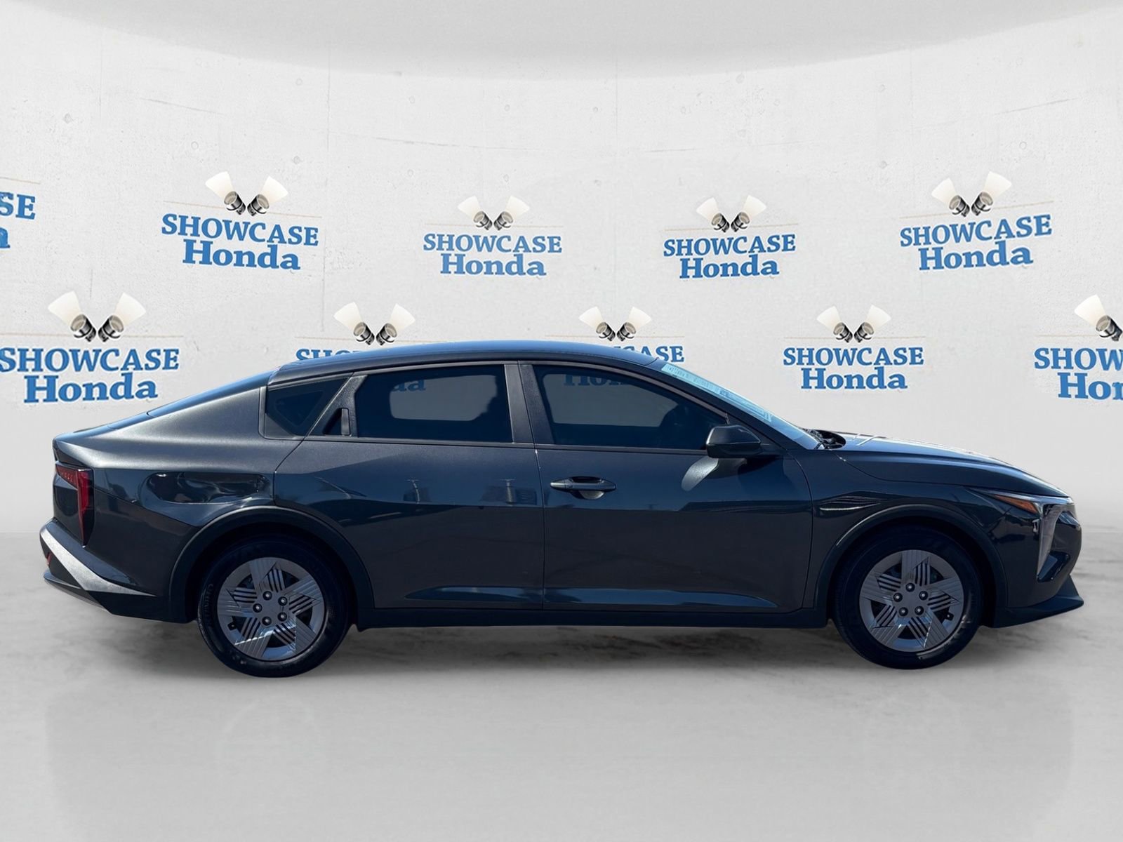 Used 2025 Kia K4 image 9