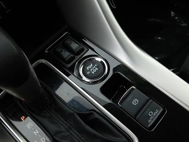 Used 2025 Mitsubishi Eclipse Cross SE image 20