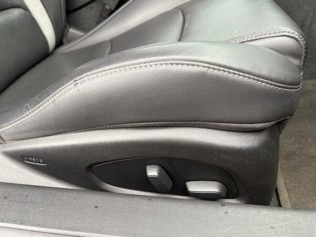 Used 2018 Chevrolet Camaro LT image 29