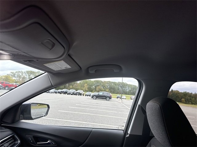Used 2023 Chevrolet Equinox LT image 19