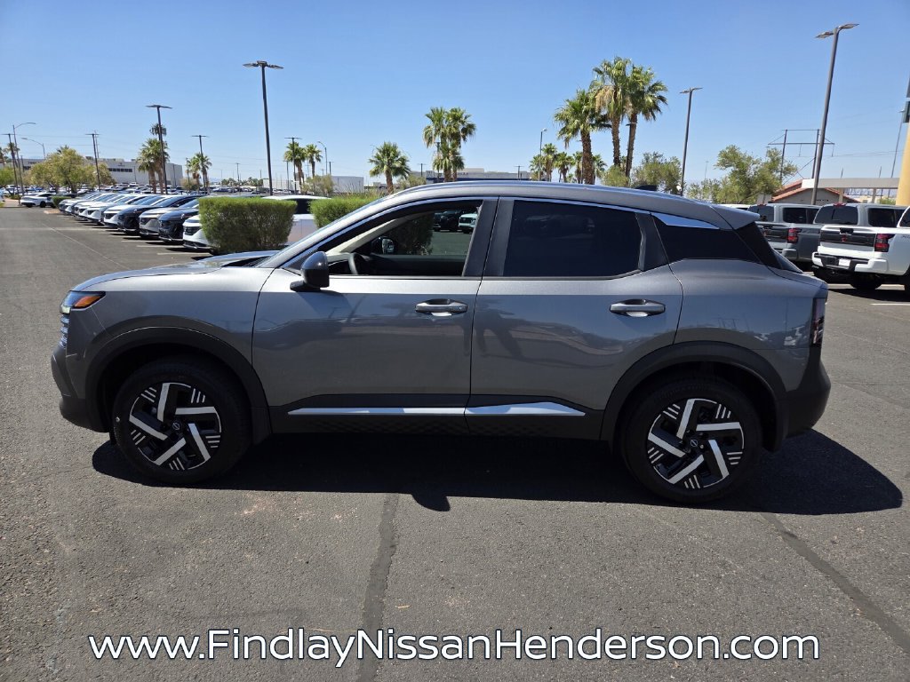 New 2026 Nissan Kicks SV w/ SV Premium Package FWD image 3