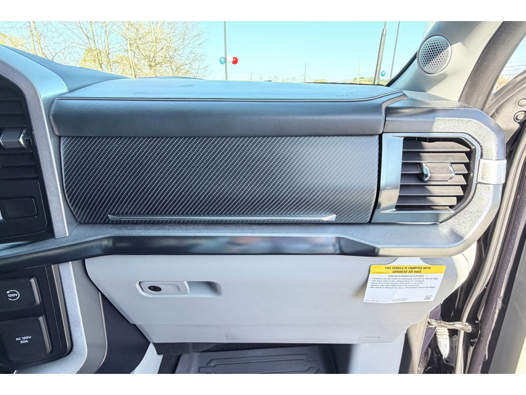 Used 2022 Ford F150 Limited image 21