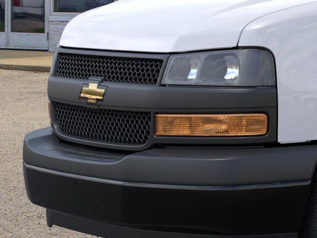 New 2025 Chevrolet Express 2500 image 37