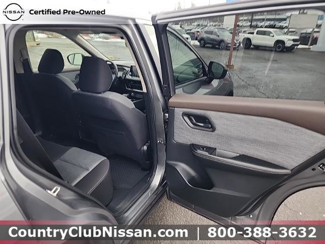 Certified 2021 Nissan Rogue S image 26