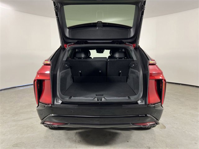 Used 2026 Cadillac Lyriq Sport image 27