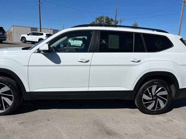 Used 2024 Volkswagen Atlas SE image 7