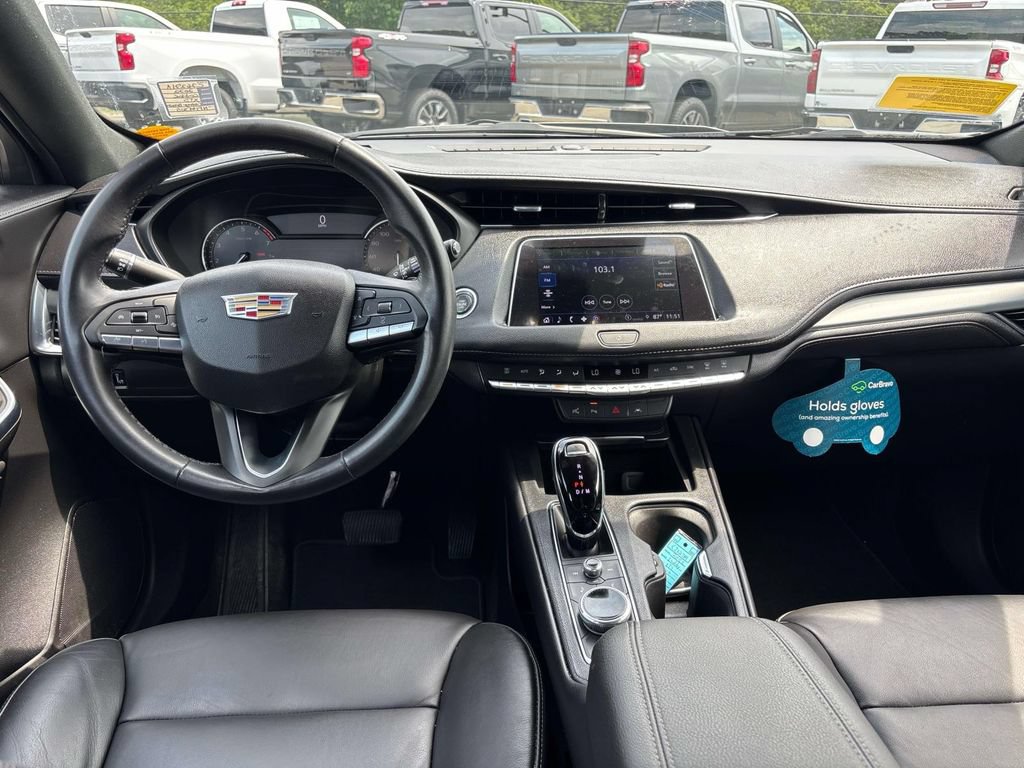 Used 2022 Cadillac XT4 Premium Luxury w/ Enhanced Visibility Package FWD image 10