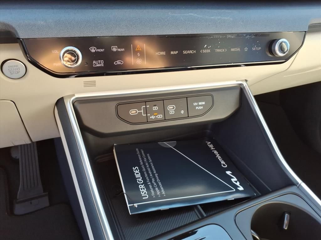New 2026 Kia Carnival EX image 23