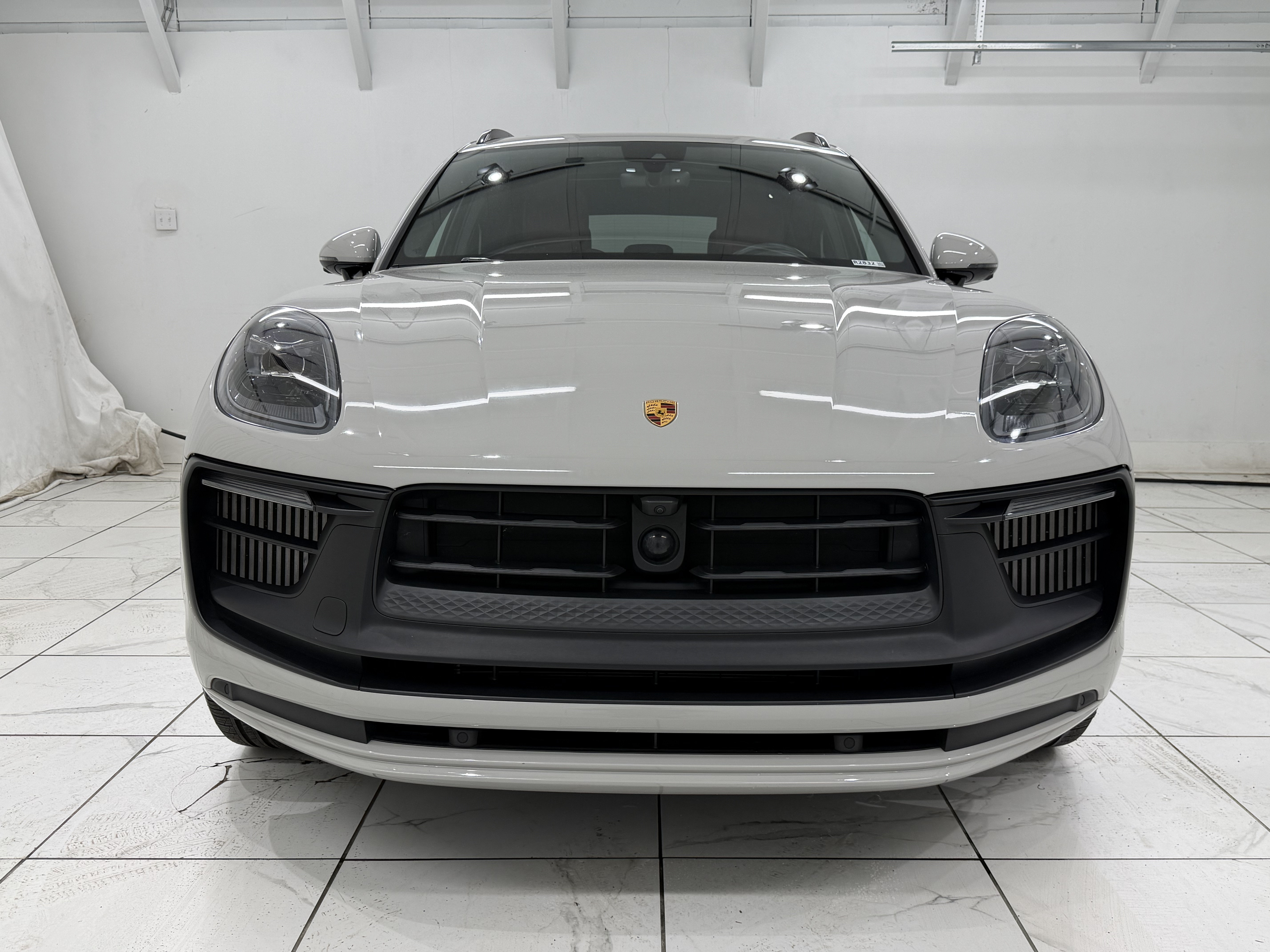 Certified 2023 Porsche Macan GTS AWD/4WD image 9
