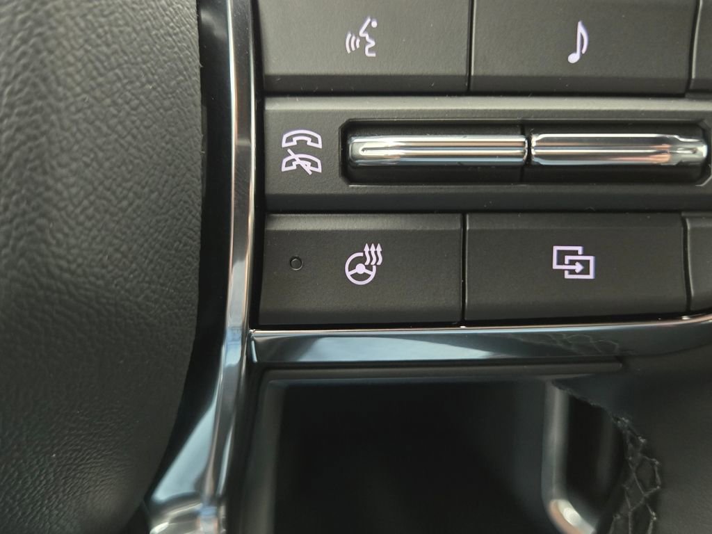 New 2026 GMC Acadia Elevation w/ Black Edition image 8