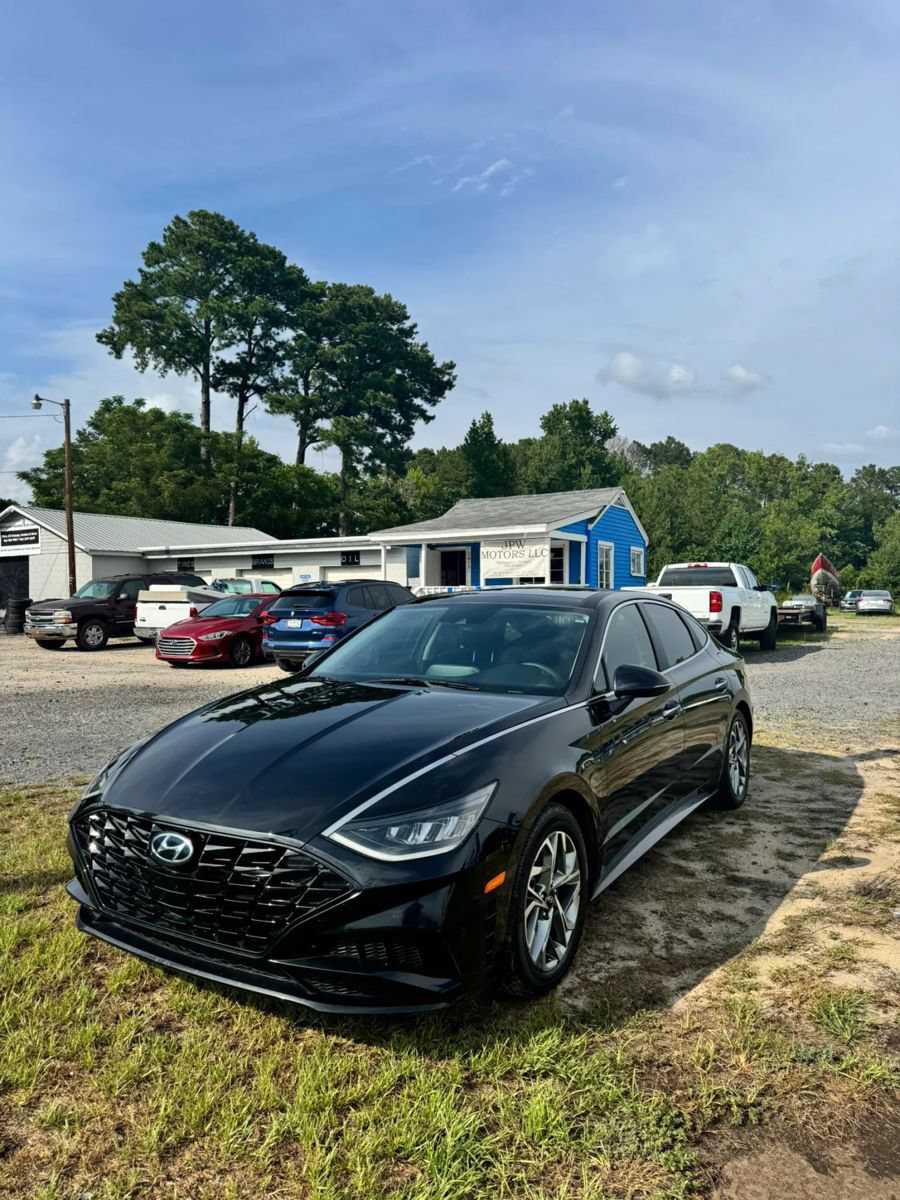 Used 2020 Hyundai Sonata SEL w/ Convenience + Sunroof Package FWD image 4