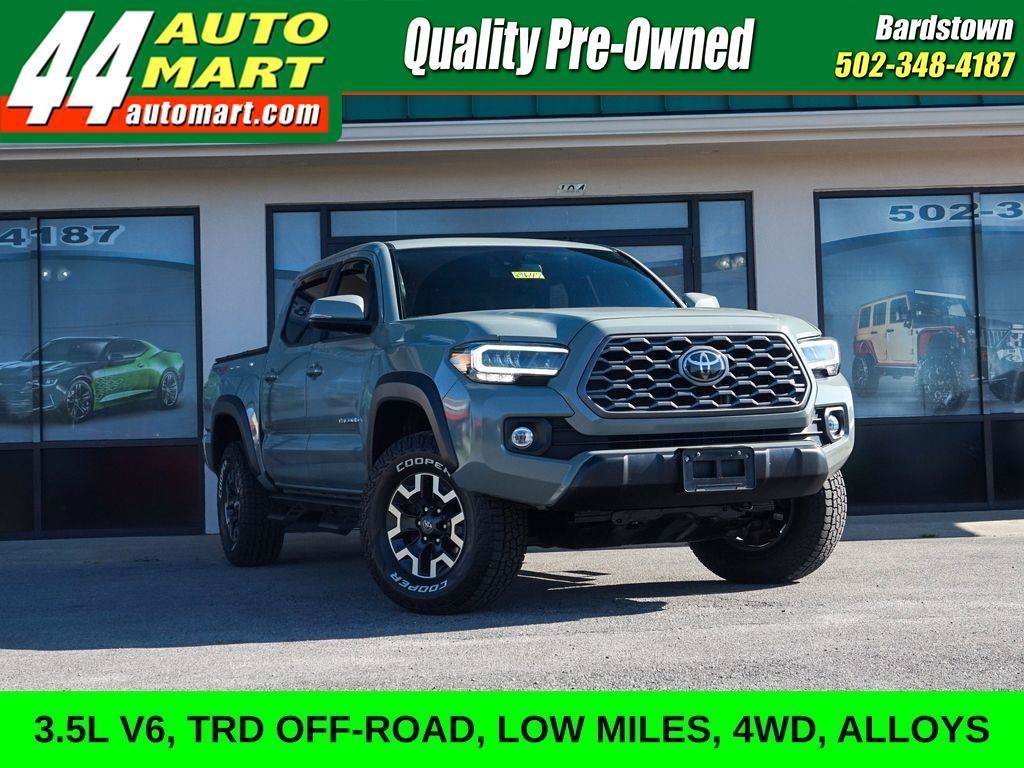 Used 2022 Toyota Tacoma TRD Off-Road AWD/4WD image 1