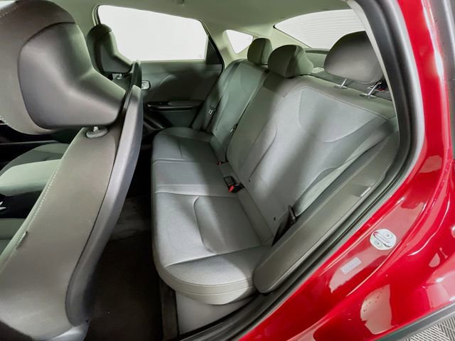 Used 2025 Kia K4 LXS image 23