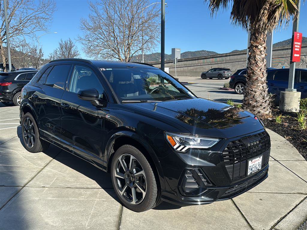 Used 2025 Audi Q3 2.0T Premium Plus w/ Premium Plus Package image 4