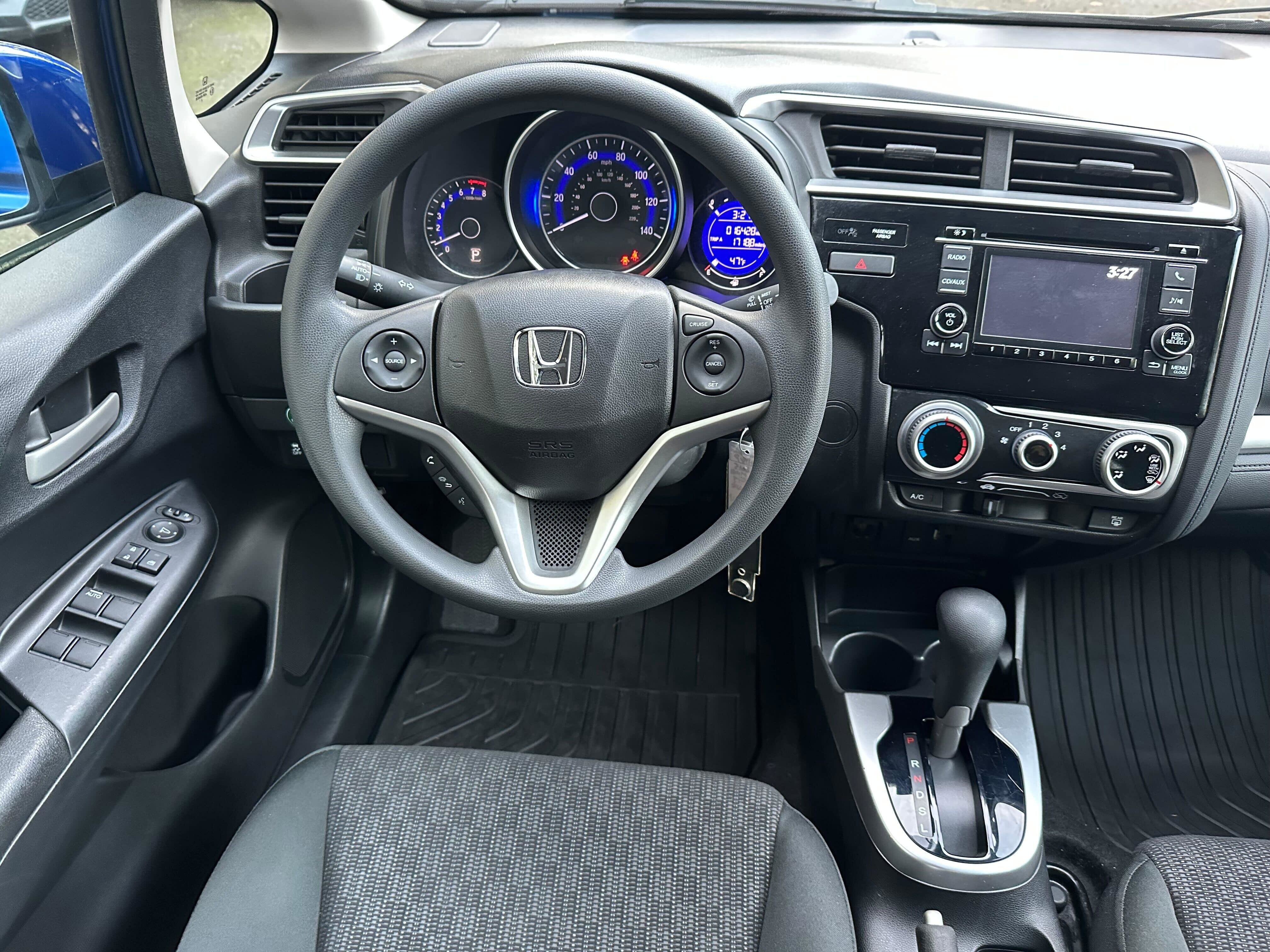 Used 2015 Honda Fit LX image 17
