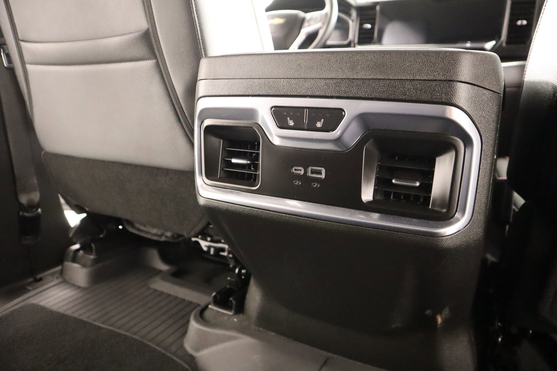 Used 2025 Chevrolet Silverado 1500 LTZ image 17