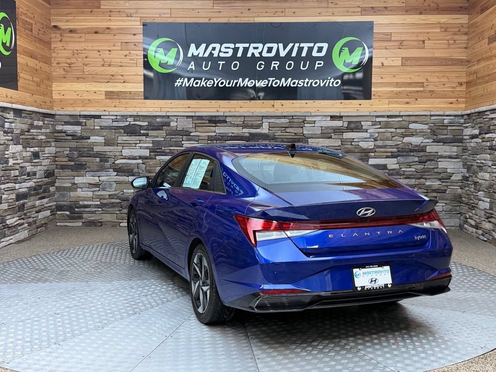 Used 2023 Hyundai Elantra Limited w/ Cargo Package FWD image 23