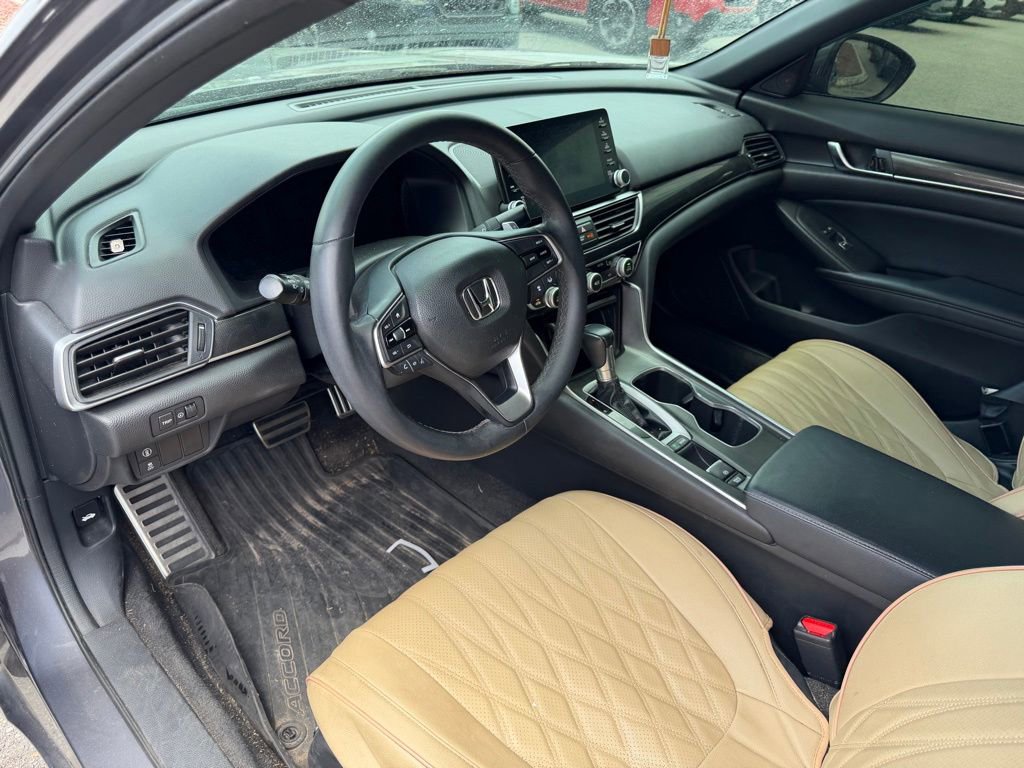 Used 2018 Honda Accord Sport image 23