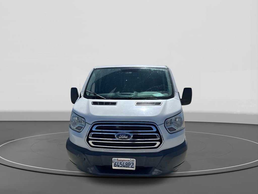 Used 2017 Ford Transit 250 130 Low Roof w/ Exterior Upgrade Package RWD image 3