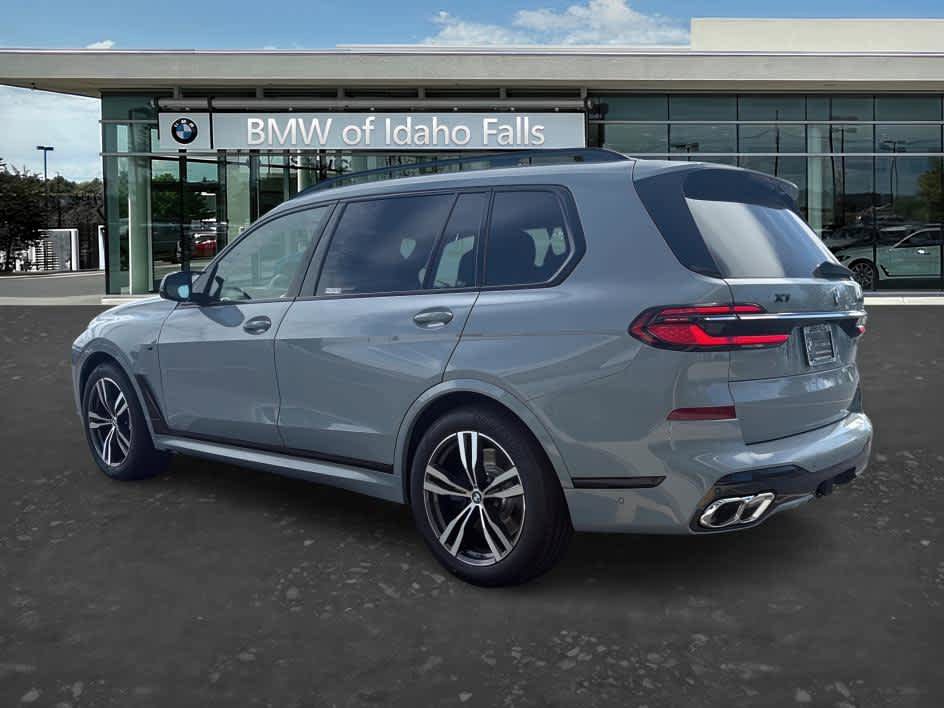 New 2026 BMW X7 M60i AWD/4WD image 5