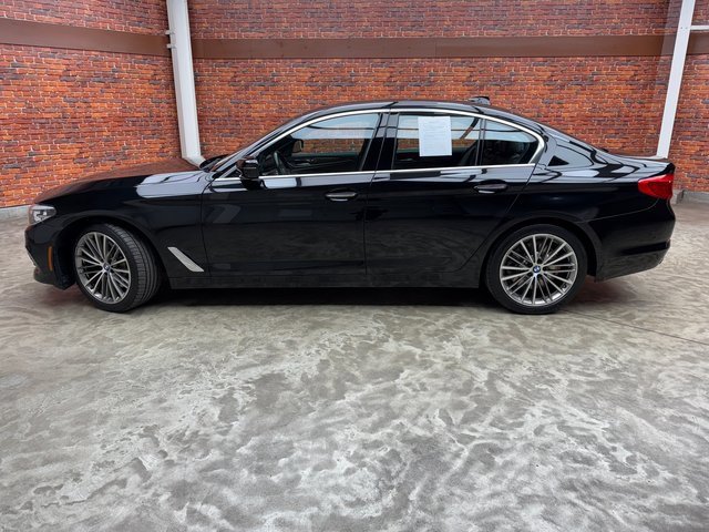 Used 2018 BMW 540i xDrive w/ Luxury Seating Package image 2