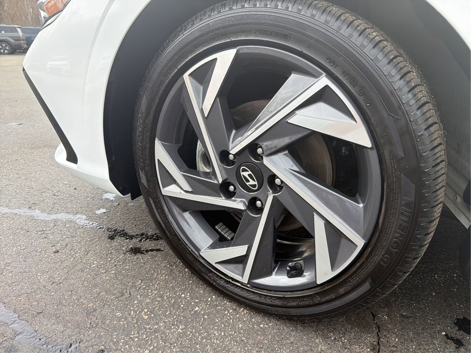 Certified 2025 Hyundai Elantra Limited image 25