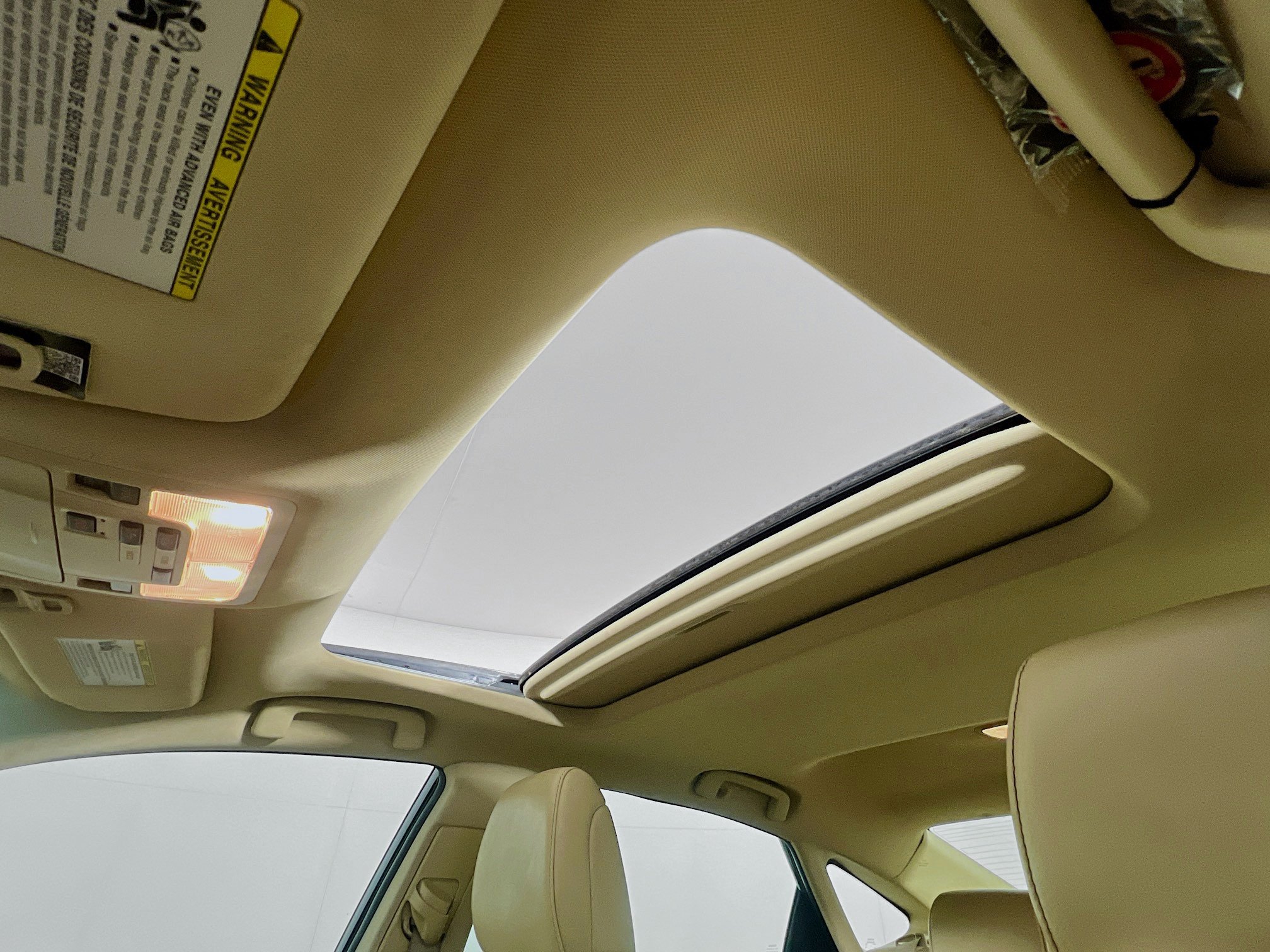 Used 2013 Toyota Avalon Limited FWD image 14